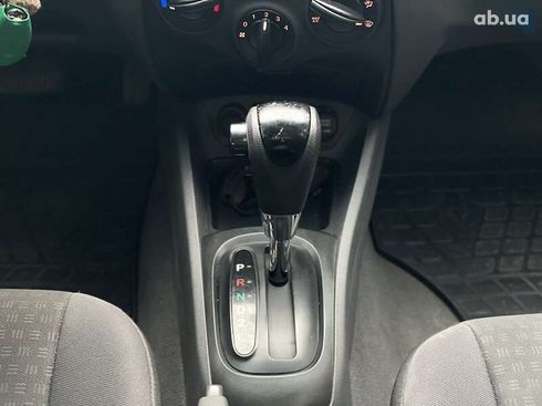 Kia Rio 2007 - фото 16
