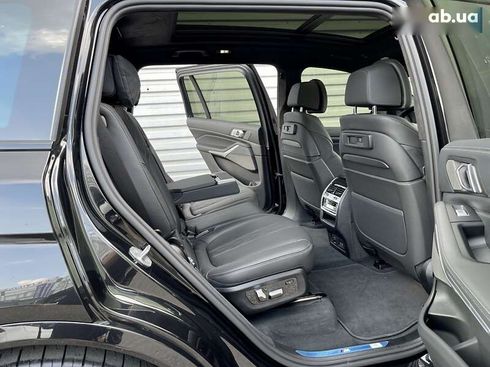 BMW X7 2022 - фото 29