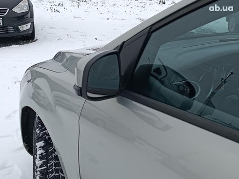 Ford Focus 2009 желтый - фото 38