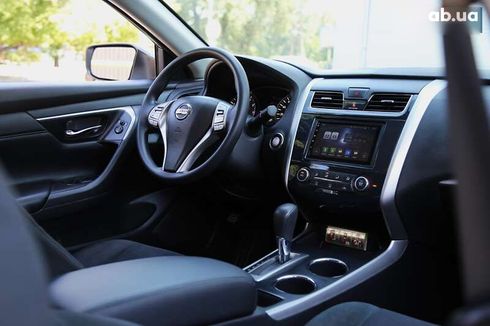 Nissan Altima 2015 - фото 12
