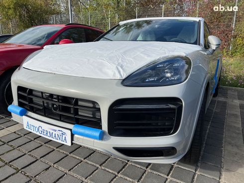 Porsche Cayenne Coupe 2022 - фото 28