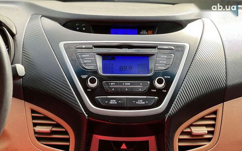 Hyundai Elantra 2013 - фото 15