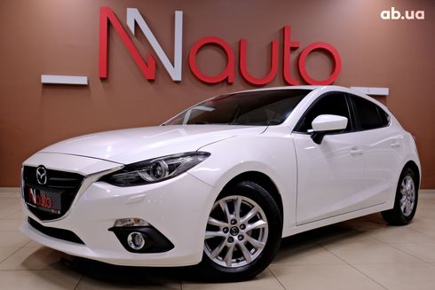 Mazda 3 2014 белый - фото 2