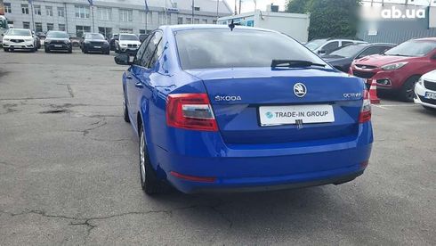 Skoda Octavia 2019 - фото 19