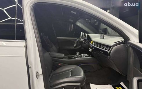 Audi Q7 2018 - фото 24