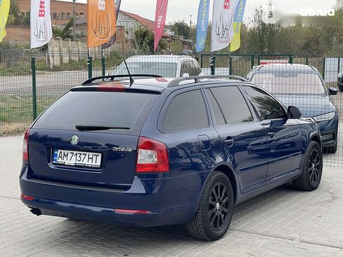 Skoda Octavia 2011 - фото 18