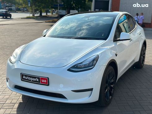 Tesla Model Y 2022 белый - фото 11