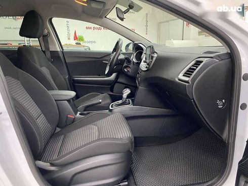 Kia Cee'd 2022 - фото 30