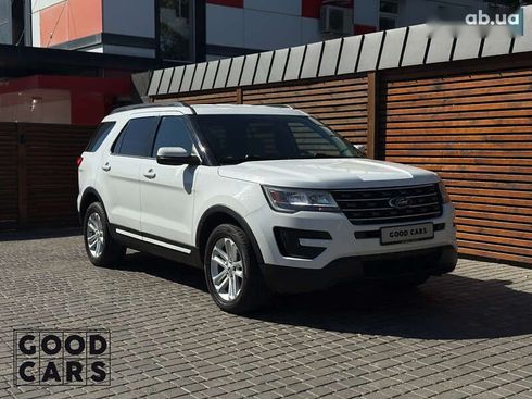 Ford Explorer 2017 - фото 9