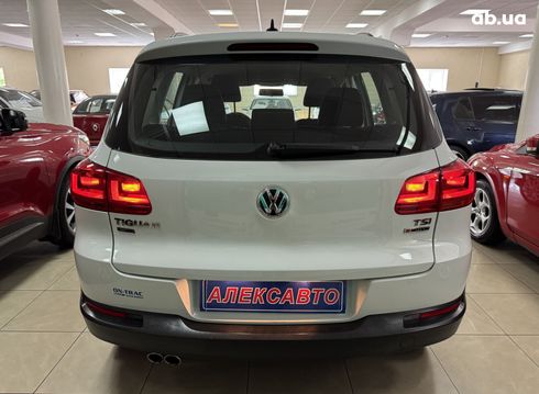 Volkswagen Tiguan 2017 белый - фото 5