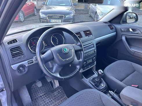 Skoda Yeti 2012 - фото 14