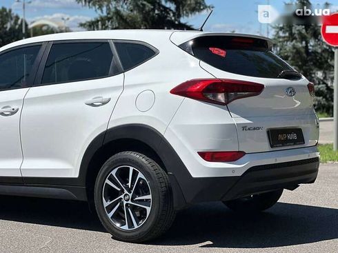 Hyundai Tucson 2017 - фото 17