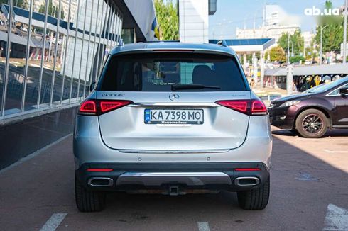 Mercedes-Benz GLE-Class 2019 - фото 4