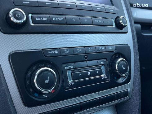 Skoda Octavia 2011 синий - фото 34