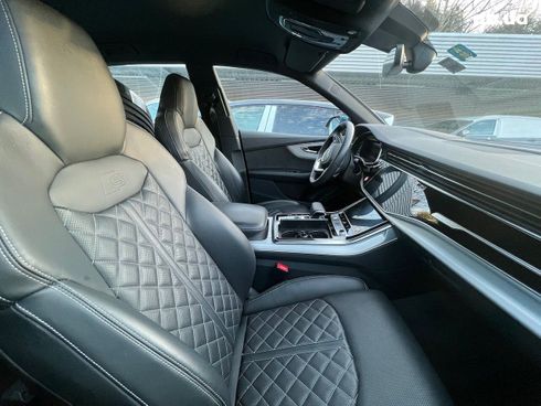 Audi Q8 2021 - фото 16