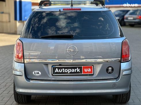 Opel Astra 2005 серый - фото 6