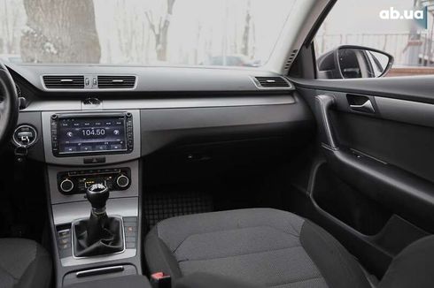 Volkswagen Passat 2011 - фото 13