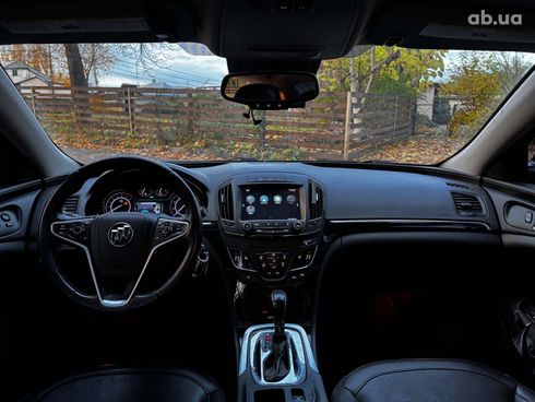 Buick Regal 2016 красный - фото 26