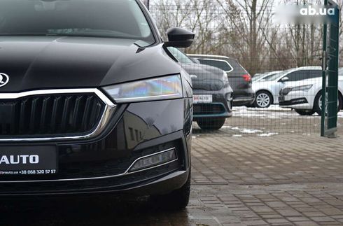 Skoda Octavia 2021 - фото 10