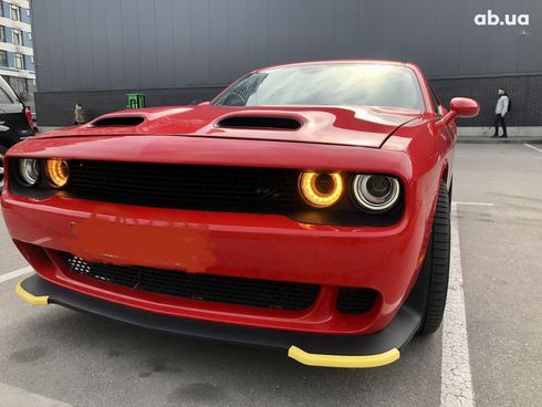 Dodge Challenger 2019 красный - фото 2