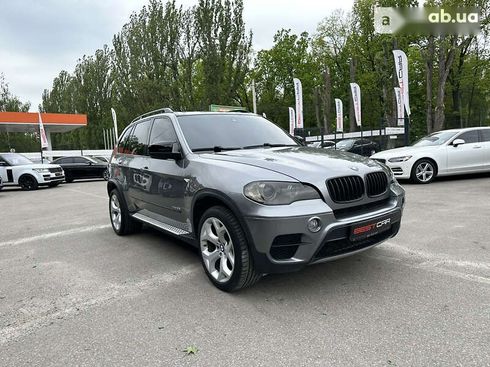 BMW X5 2010 - фото 8