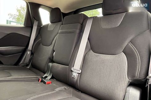 Jeep Cherokee 2015 - фото 18