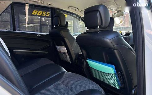 Mercedes-Benz M-Класс 2010 - фото 15