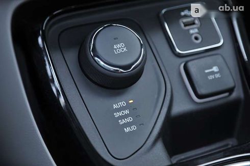 Jeep Compass 2018 - фото 17