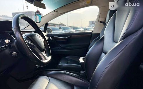 Tesla Model X 2018 - фото 12