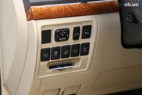 Toyota Land Cruiser 2013 - фото 21