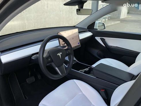 Tesla Model Y 2020 - фото 18