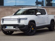 Продаж вживаних Rivian - купити на Автобазарі