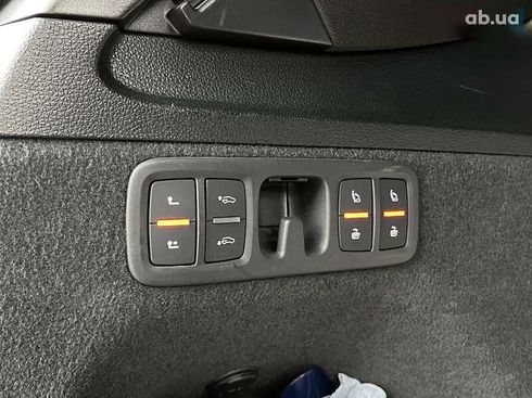 Audi SQ7 2020 - фото 21