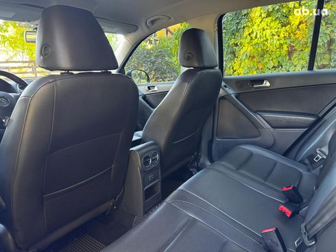 Volkswagen Tiguan 2016 черный - фото 28