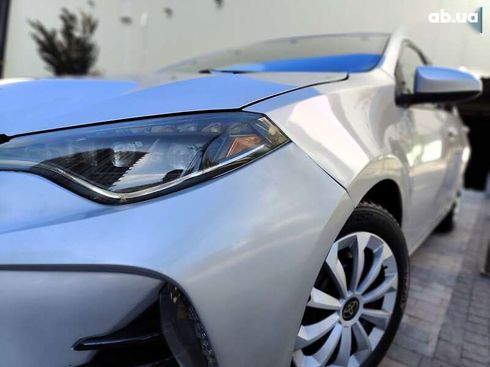 Toyota Corolla 2019 - фото 2
