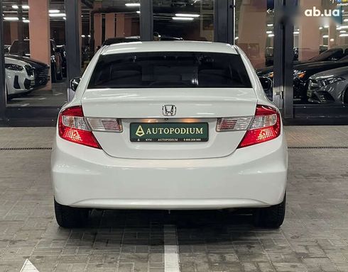 Honda Civic 2012 - фото 6