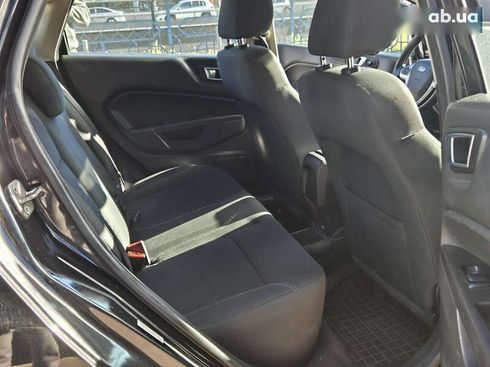 Ford Fiesta 2014 - фото 15