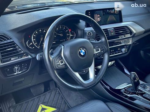 BMW X3 2018 - фото 19