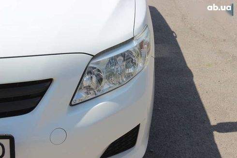Toyota Corolla 2009 - фото 7