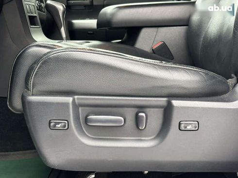 Toyota Sequoia 2017 - фото 15