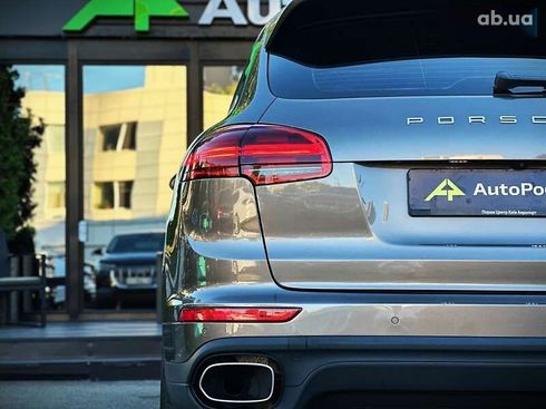 Porsche Cayenne 2016 - фото 15