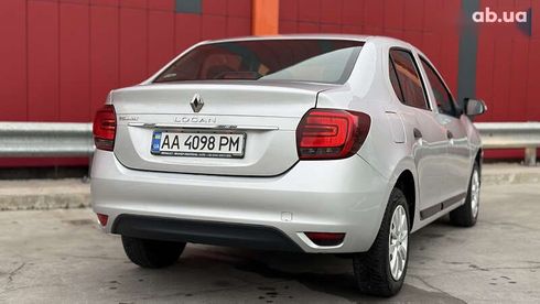 Renault Logan 2017 - фото 12