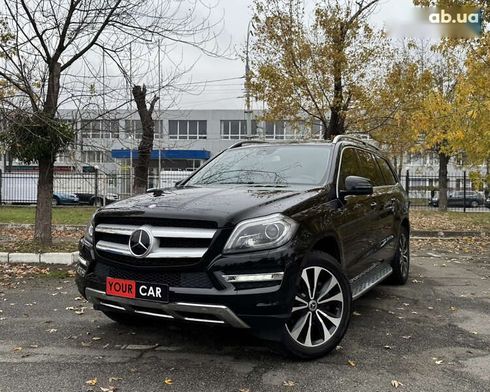 Mercedes-Benz GL-Класс 2015 - фото 2