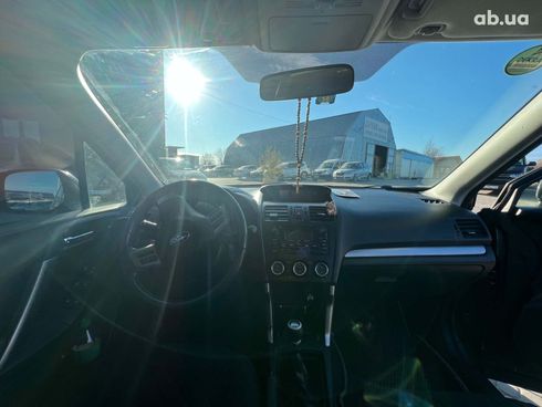 Subaru Forester 2013 серый - фото 24