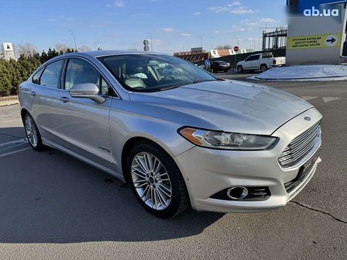 Ford Fusion 2013 - фото 5