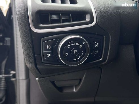 Ford Focus 2013 - фото 16