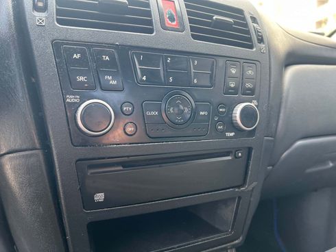 Nissan Almera 2005 серый - фото 24