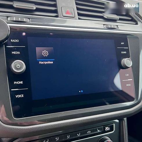 Volkswagen Tiguan 2018 - фото 24