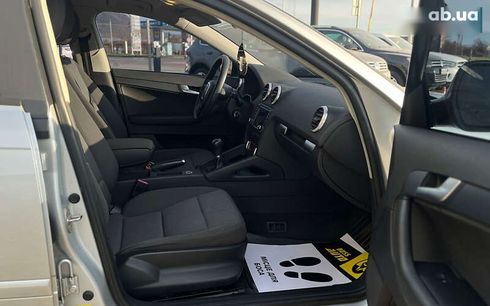 Audi A3 2010 - фото 17