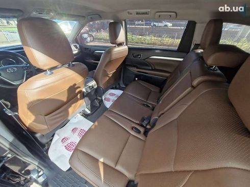 Toyota Highlander 2018 - фото 15
